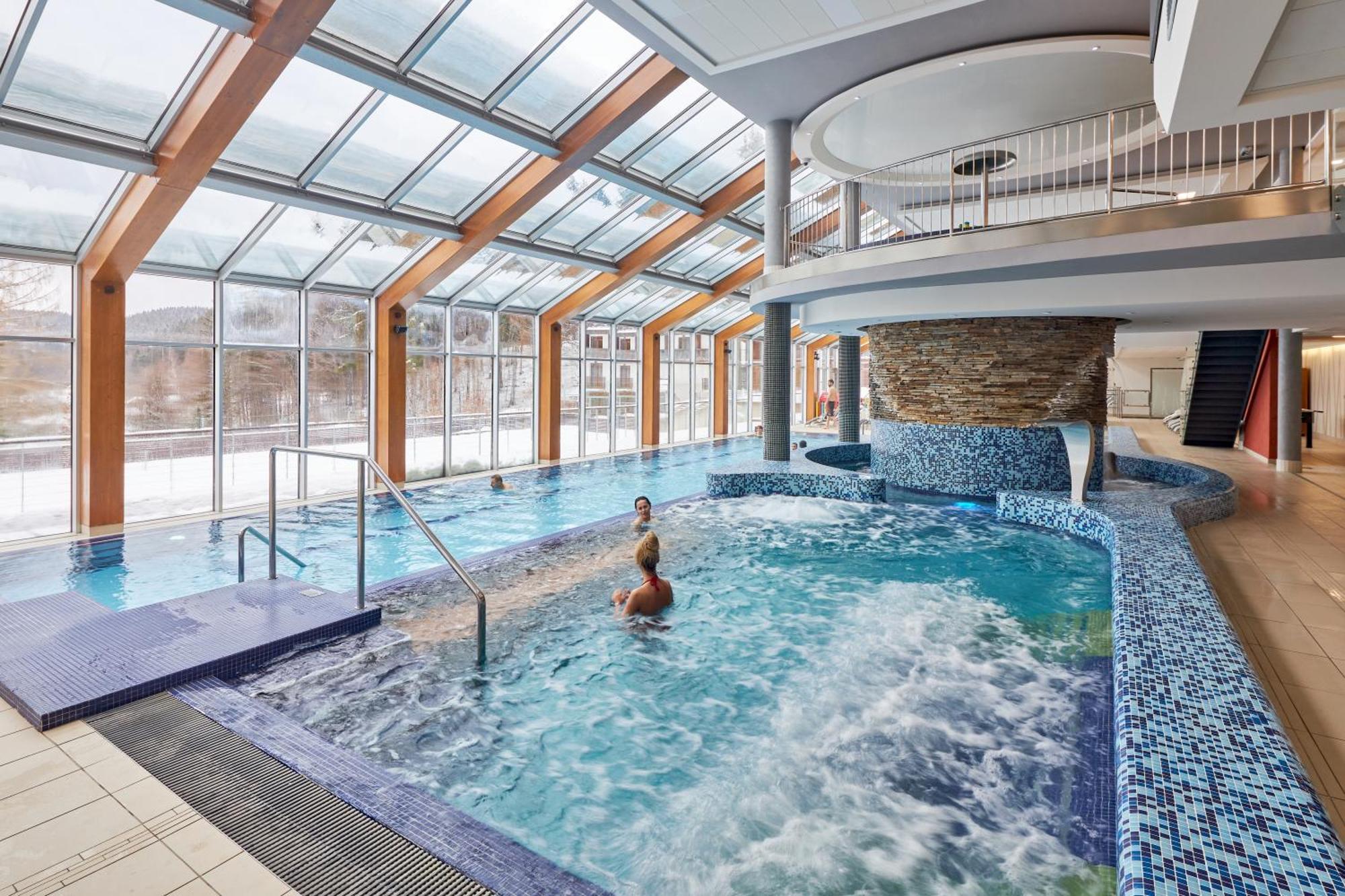 Wellness Hotel Horal, Велке Карловіце Екстер'єр фото